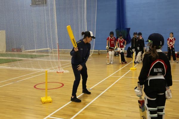 Cricket legend opens nets